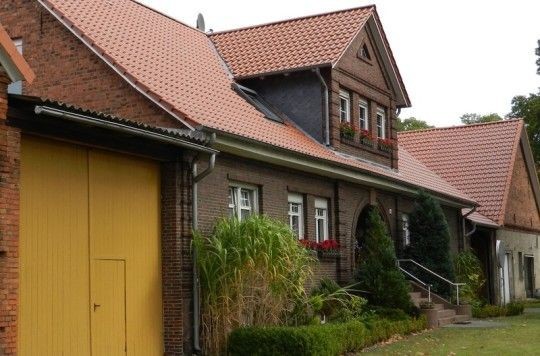 - Kunstschmiede Mennecke -
