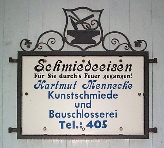 - Kunstschmiede Mennecke -