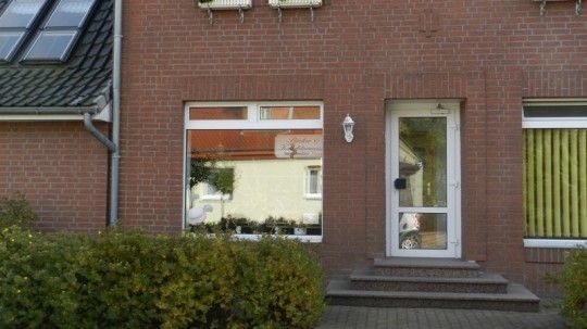 - Bäckerei Freund, Verkaufsstelle Jübar -