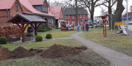 - Nettgau - die Freileitungen kommen unter die Erde -